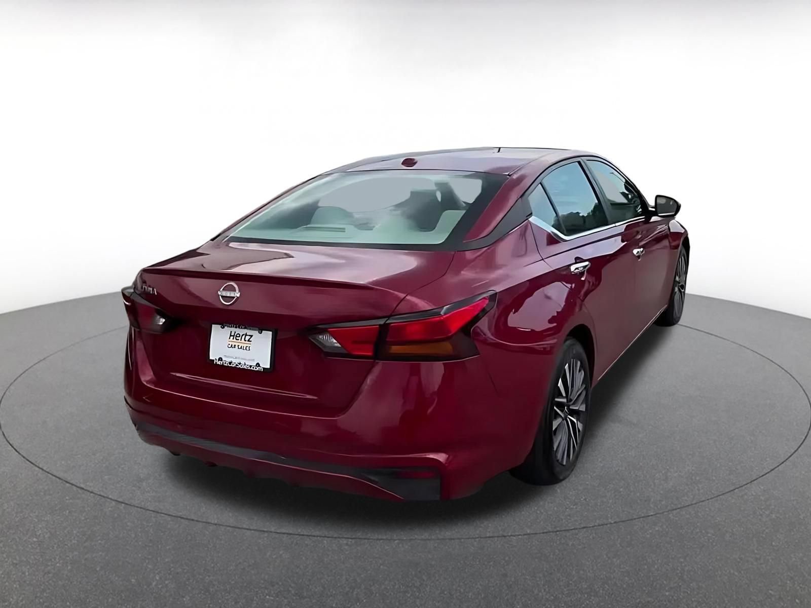 Thumbnail: 2025 Nissan Altima - 12