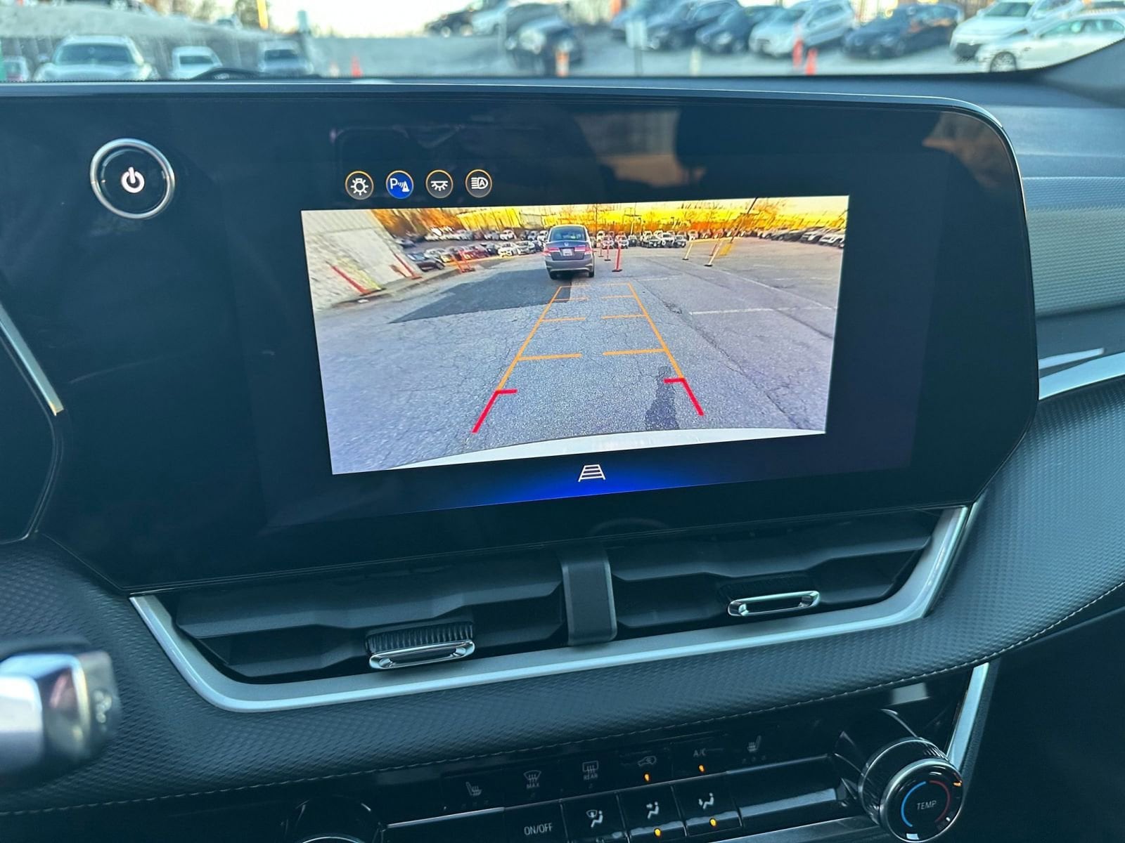 Thumbnail: 2025 Chevrolet Equinox - 17