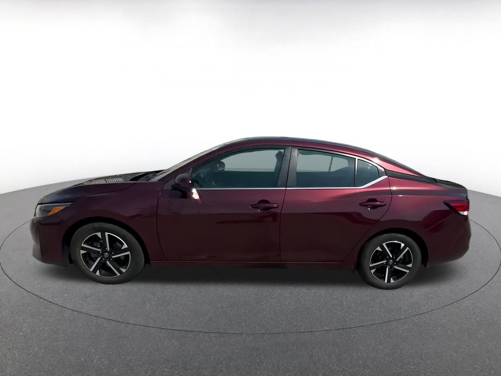 Thumbnail: 2024 Nissan Sentra - 9