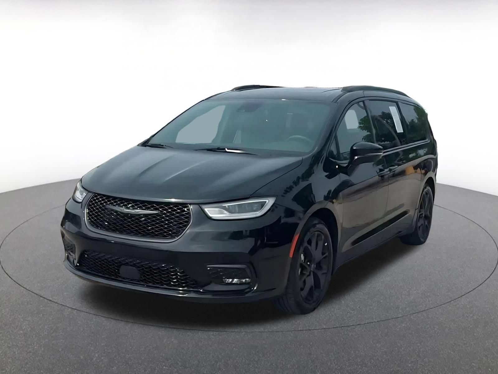 Thumbnail: 2025 Chrysler Pacifica - 7