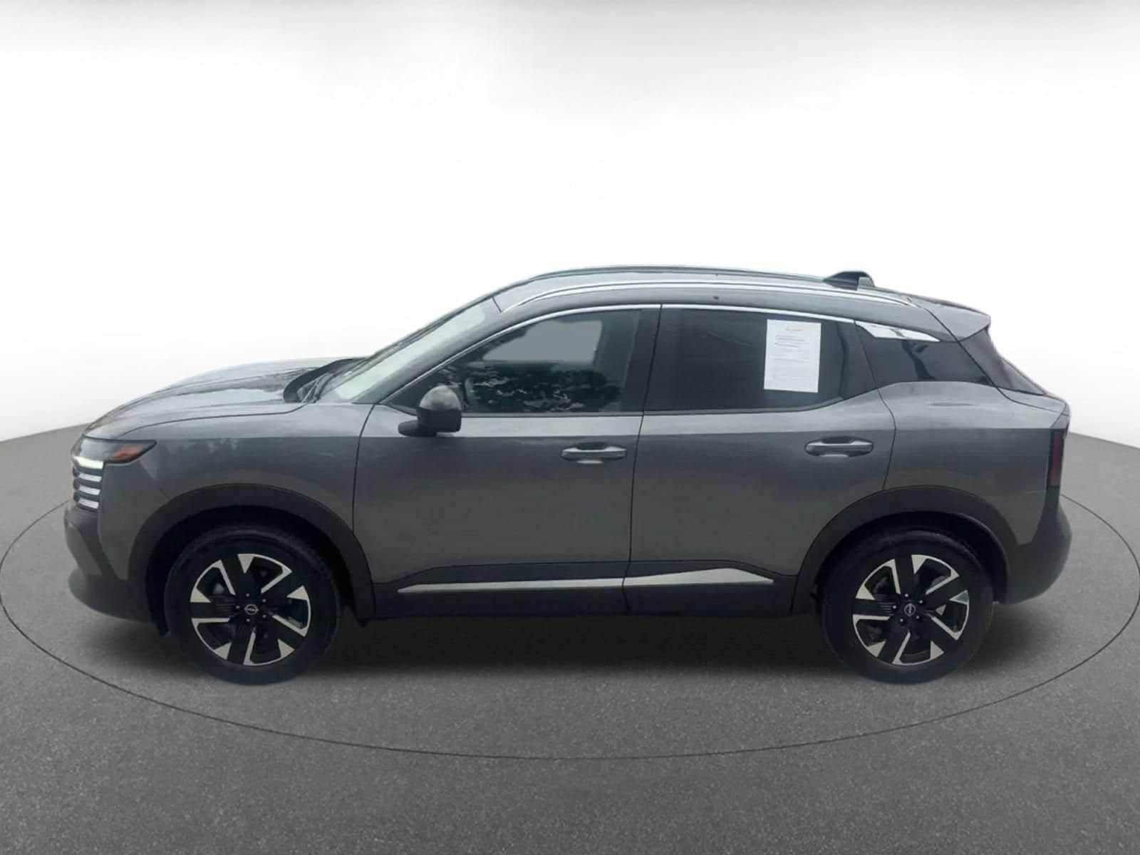 Thumbnail: 2026 Nissan Kicks - 9