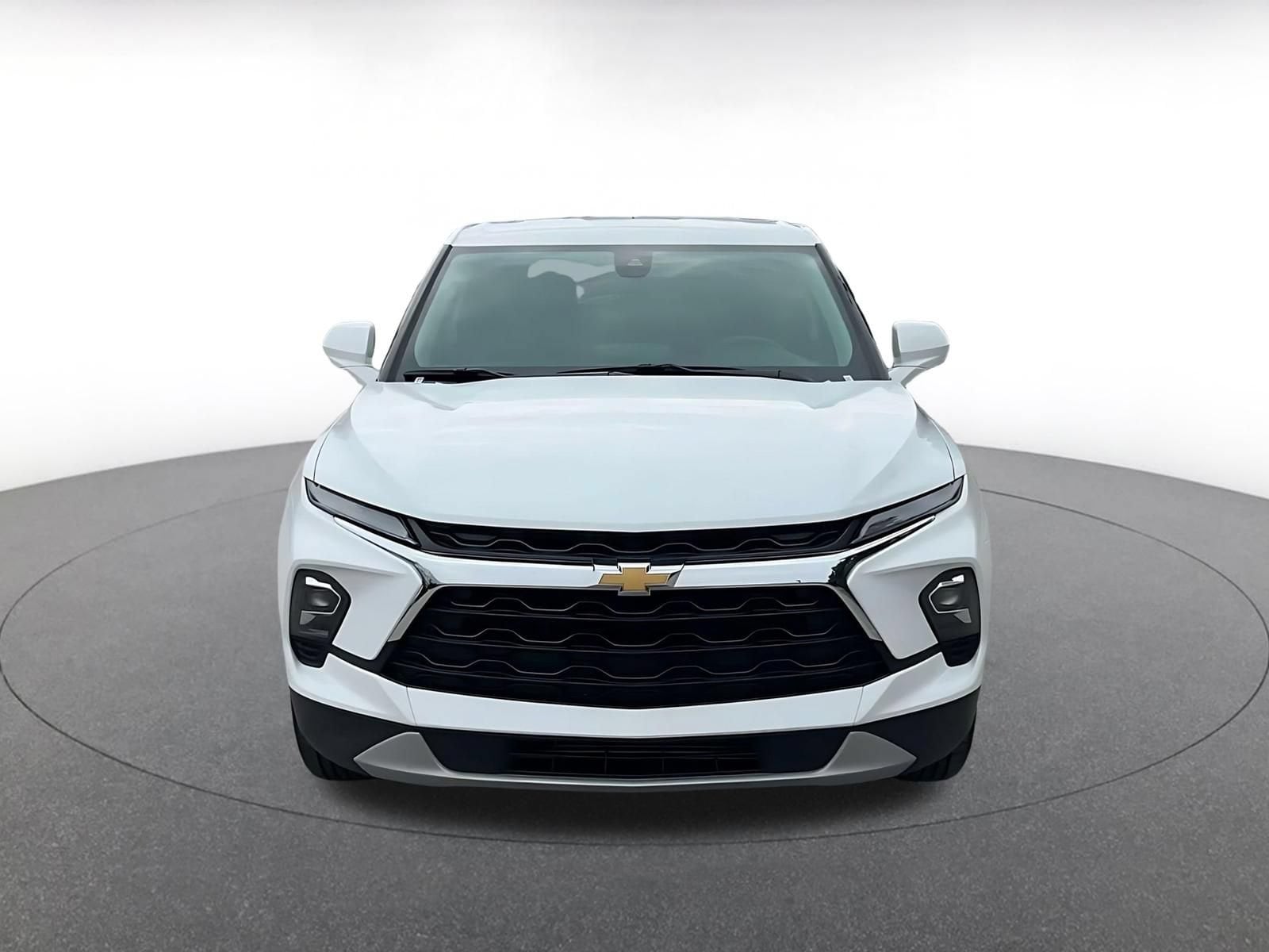 Thumbnail: 2025 Chevrolet Blazer - 4