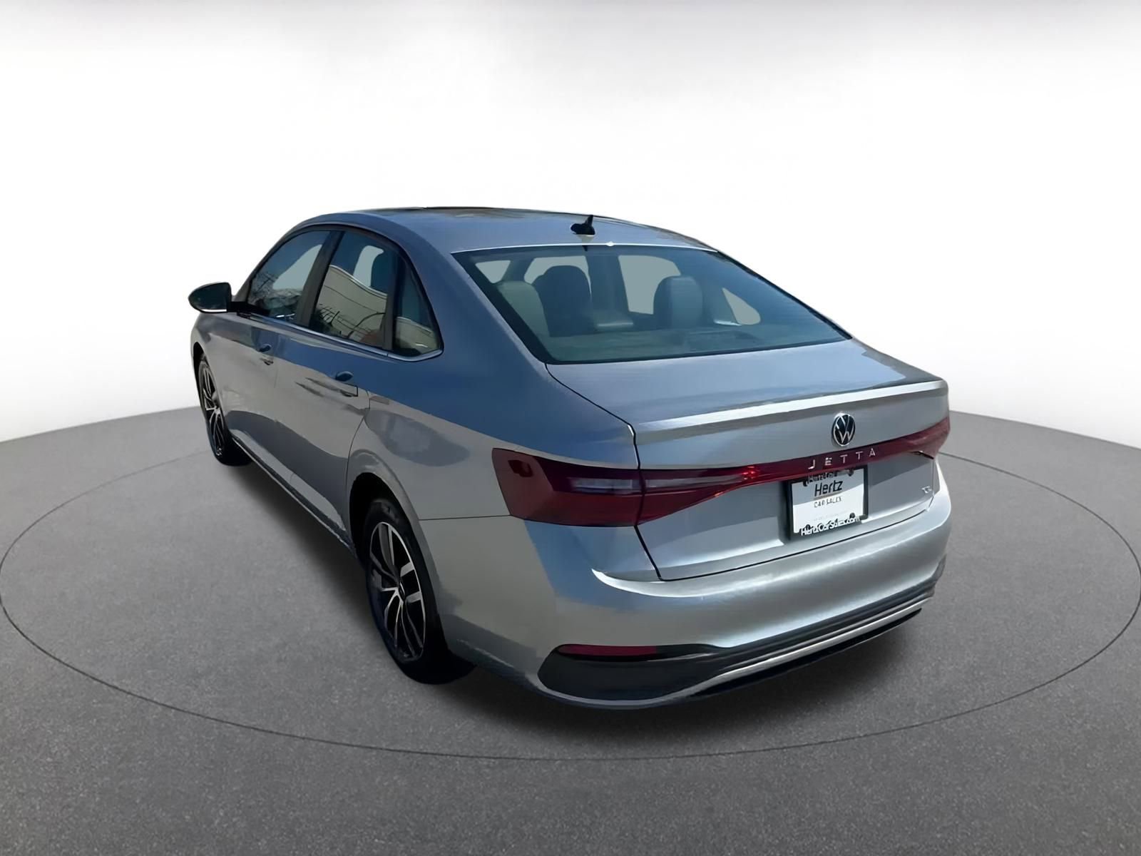 Thumbnail: 2025 Volkswagen Jetta - 11