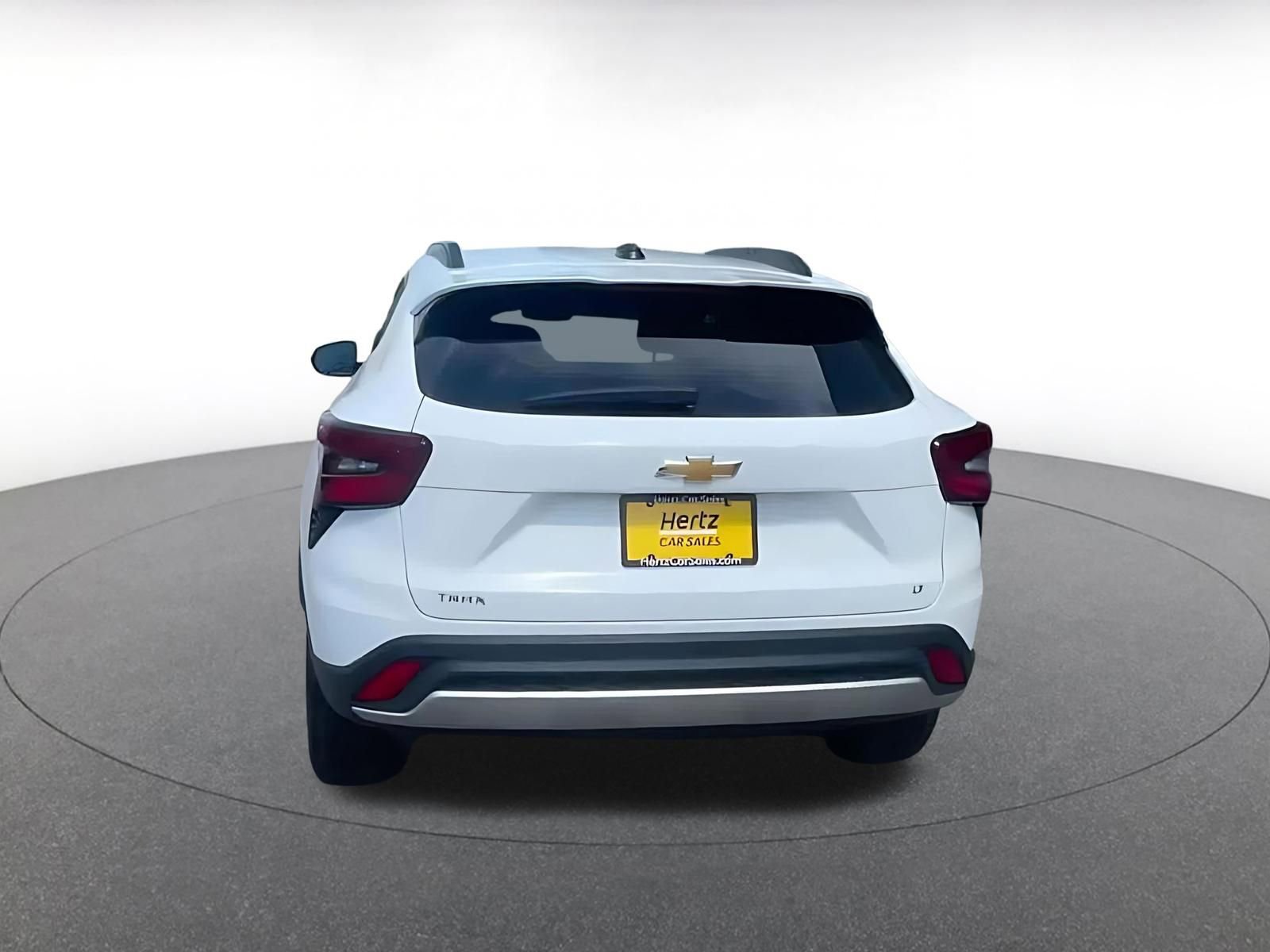 Thumbnail: 2025 Chevrolet Trax - 12