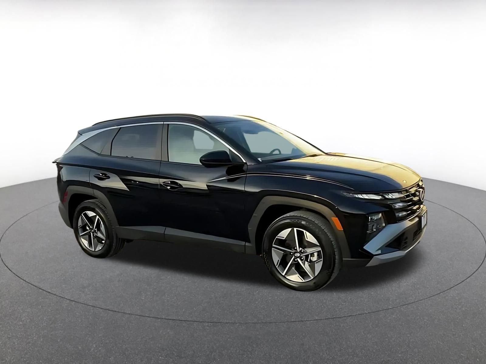 Thumbnail: 2025 Hyundai Tucson - 2