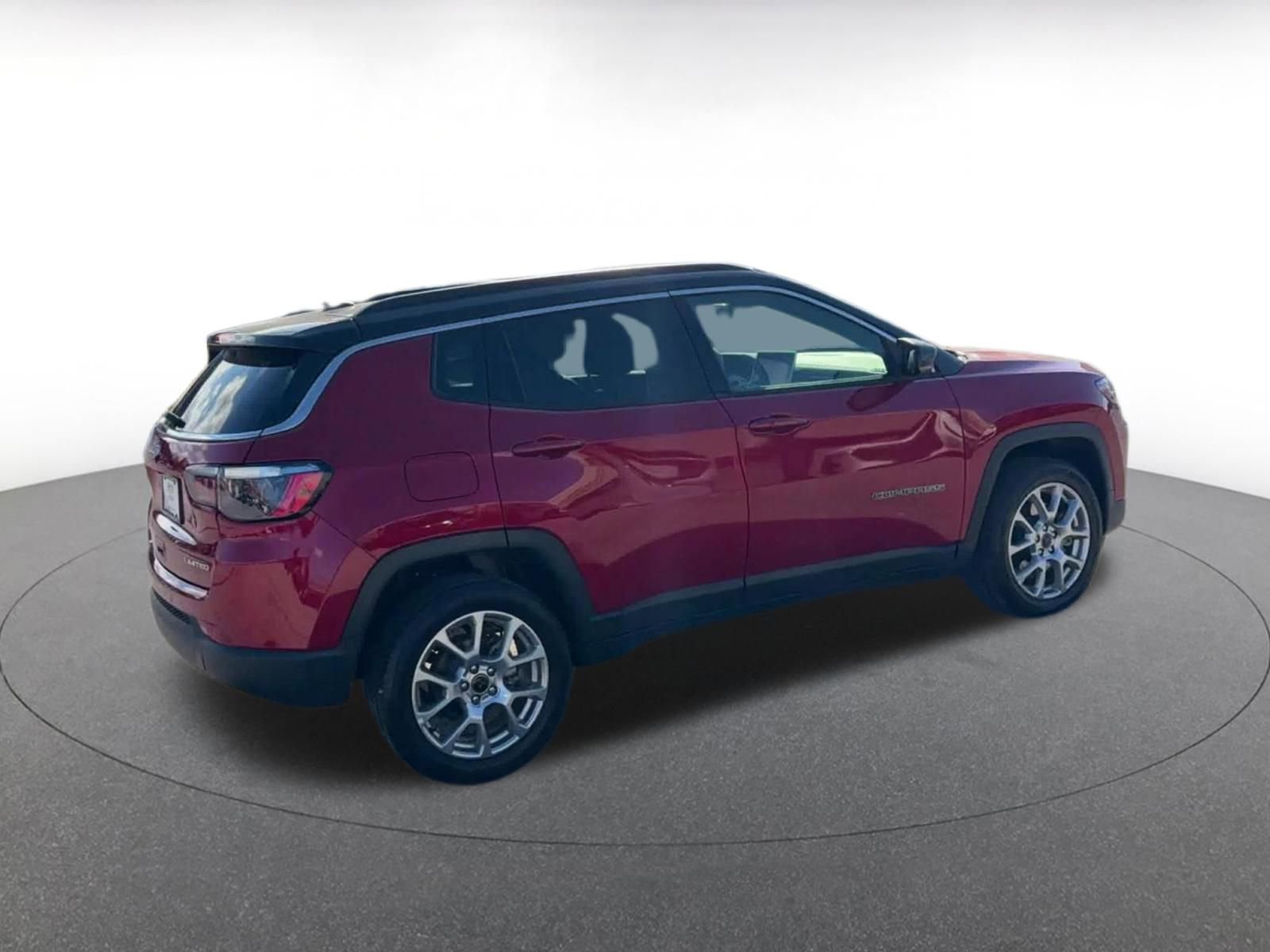 Thumbnail: 2025 Jeep Compass - 15