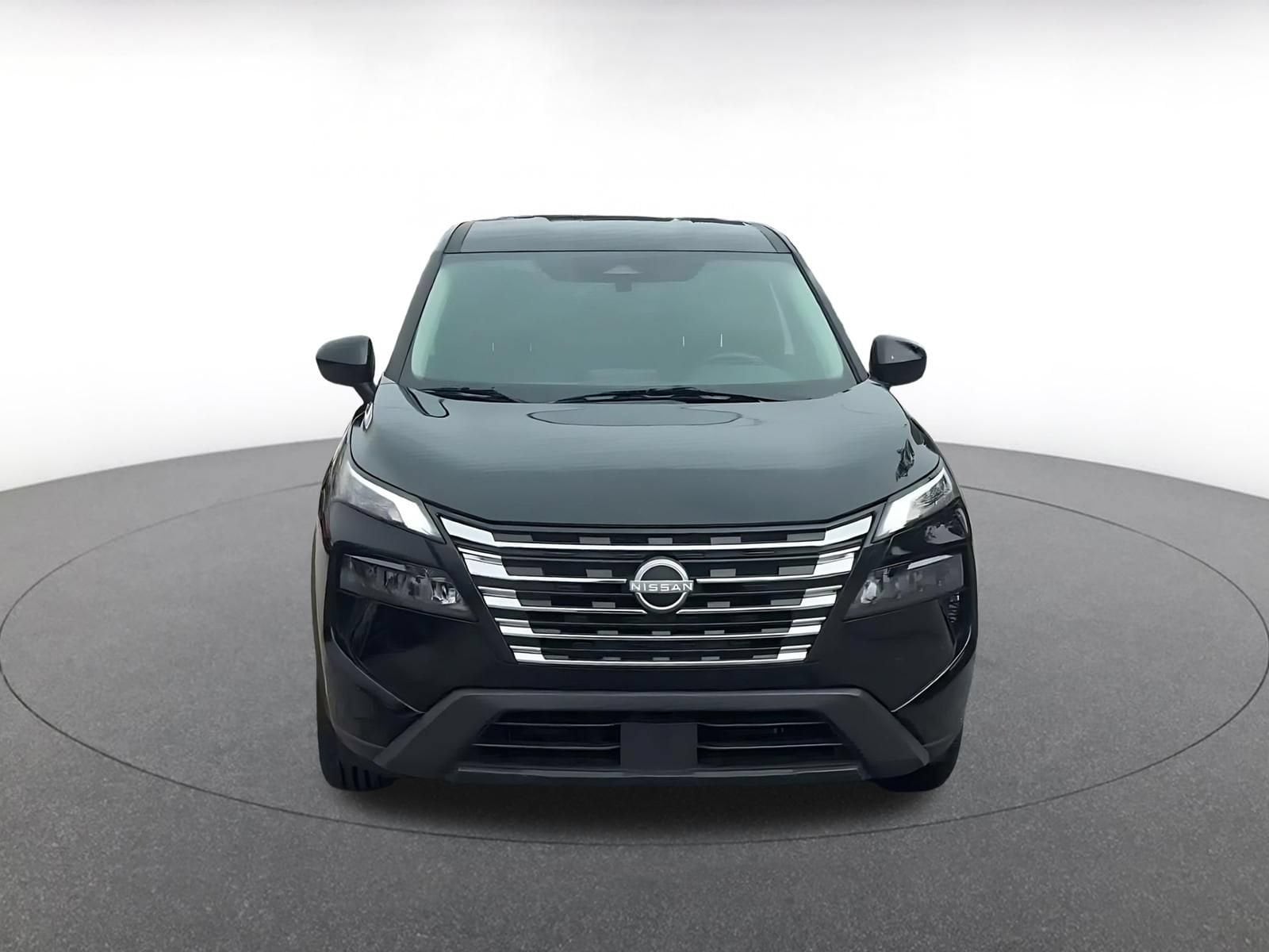 Thumbnail: 2025 Nissan Rogue - 4