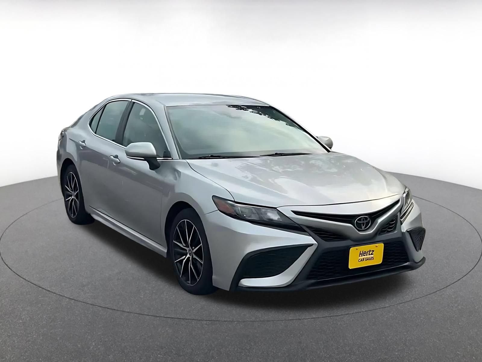 Thumbnail: 2024 Toyota Camry - 3