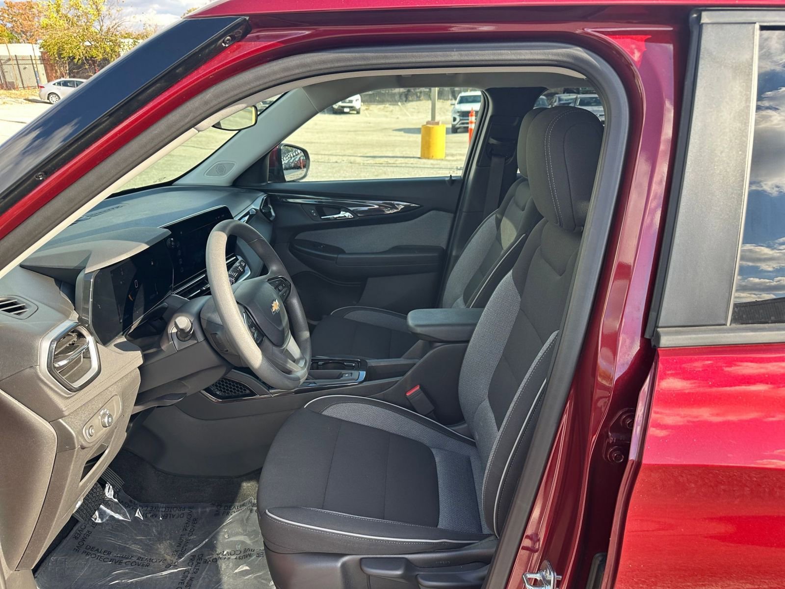 Thumbnail: 2025 Chevrolet TrailBlazer - 24