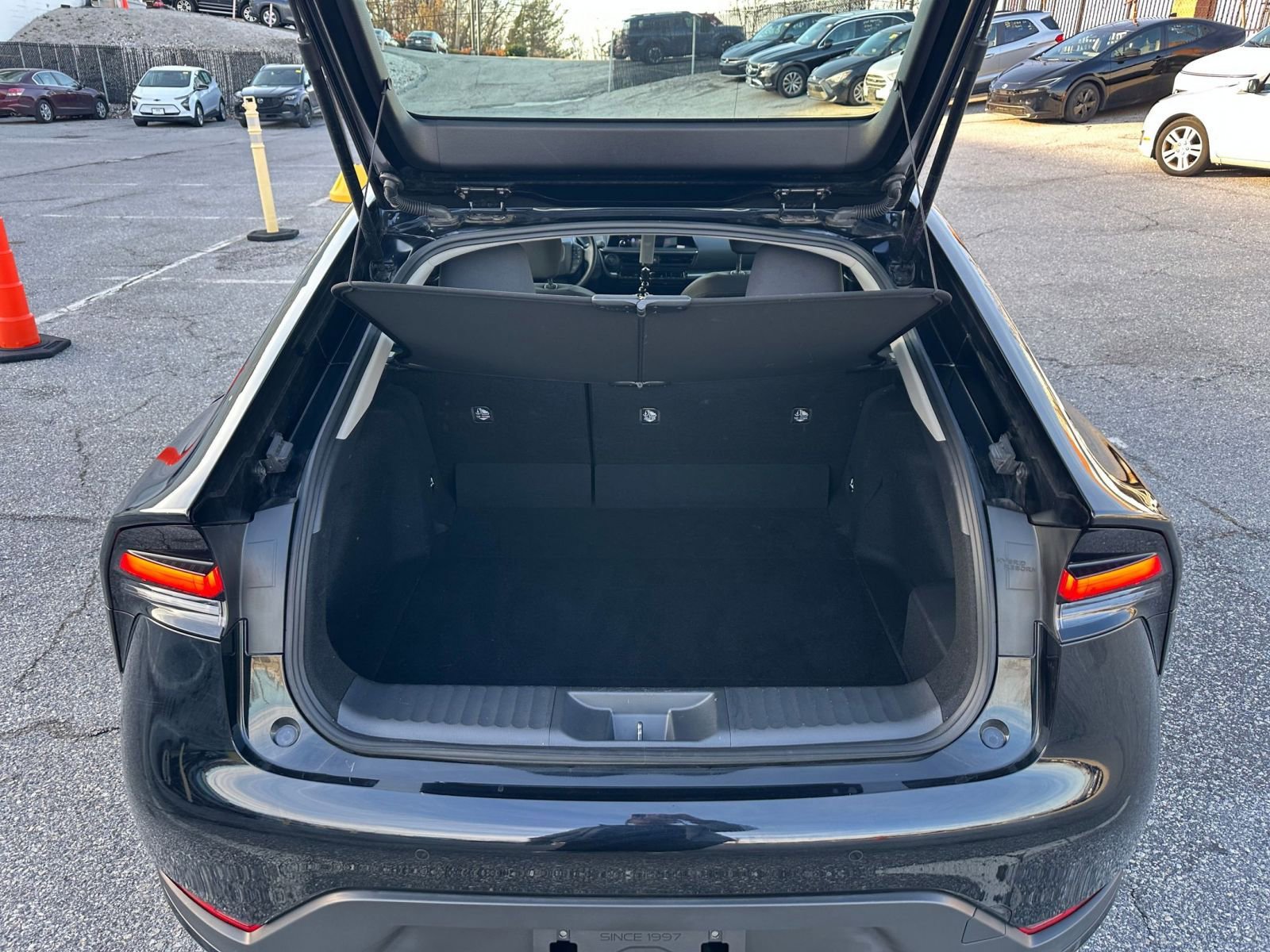 Thumbnail: 2025 Toyota Prius - 30