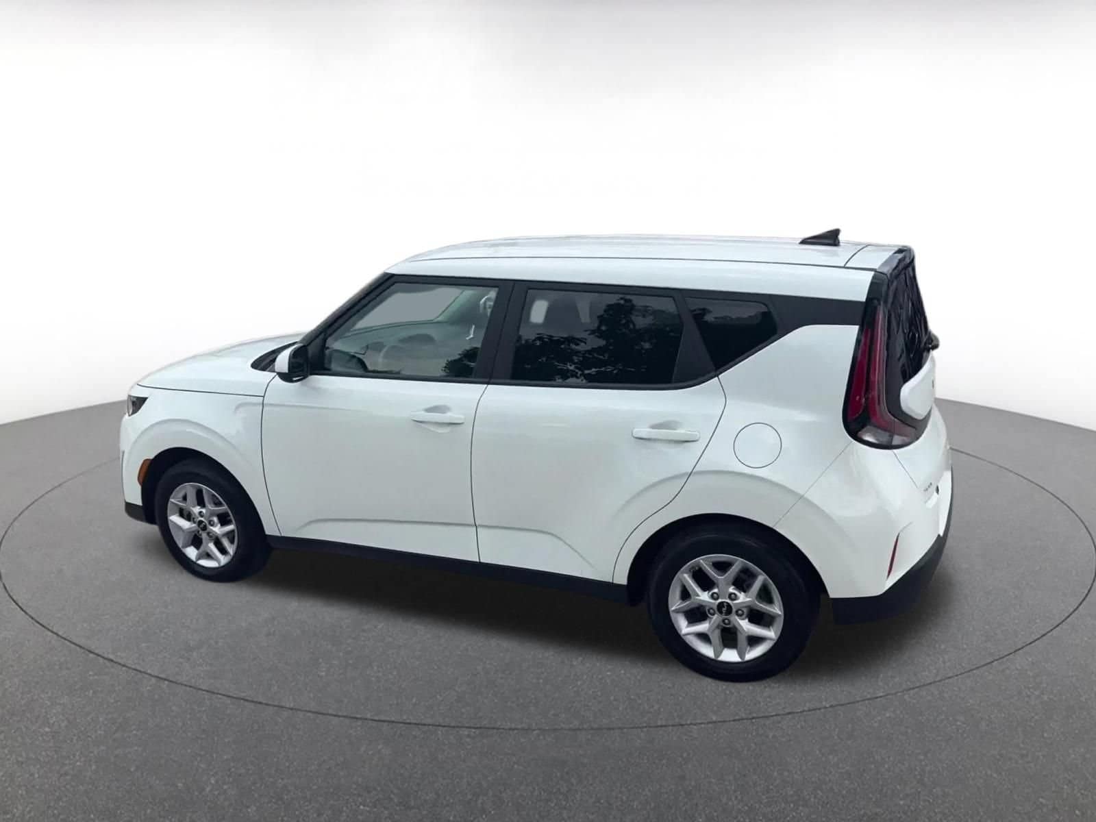 Thumbnail: 2025 Kia Soul - 8
