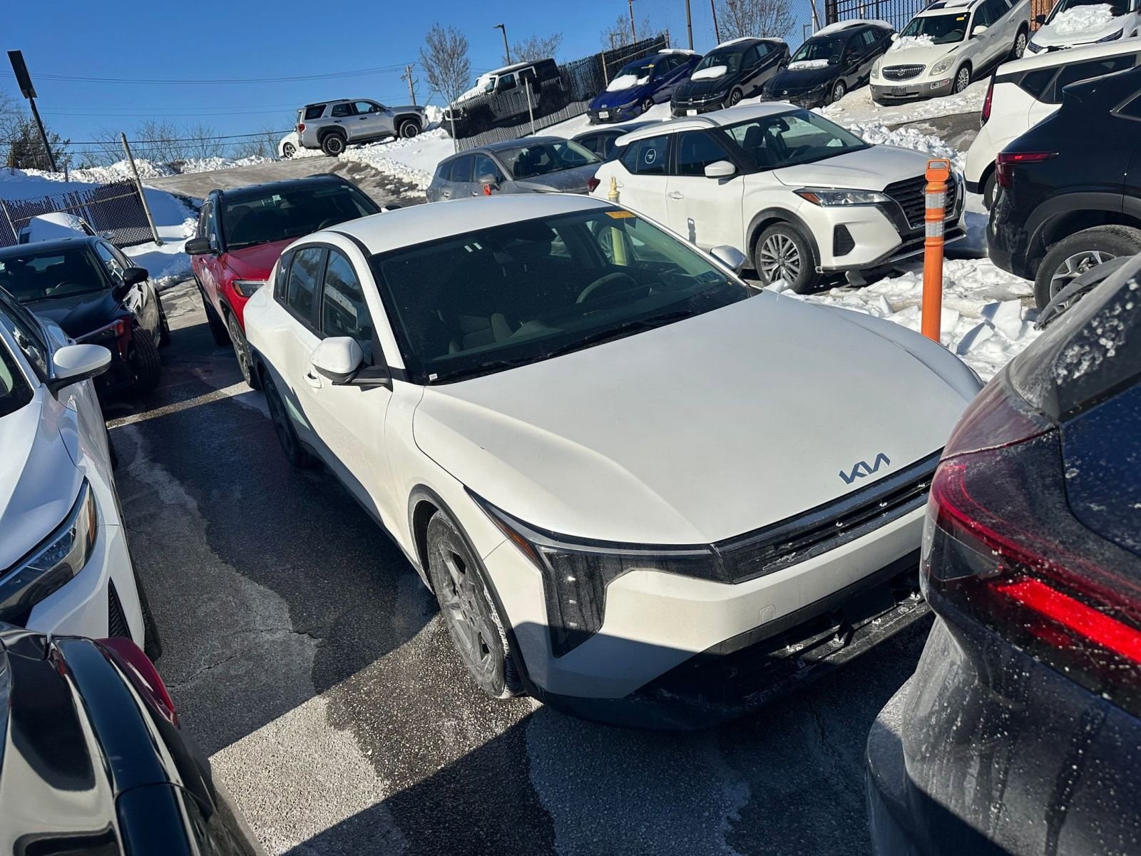 Thumbnail: 2025 Kia K4 - 1