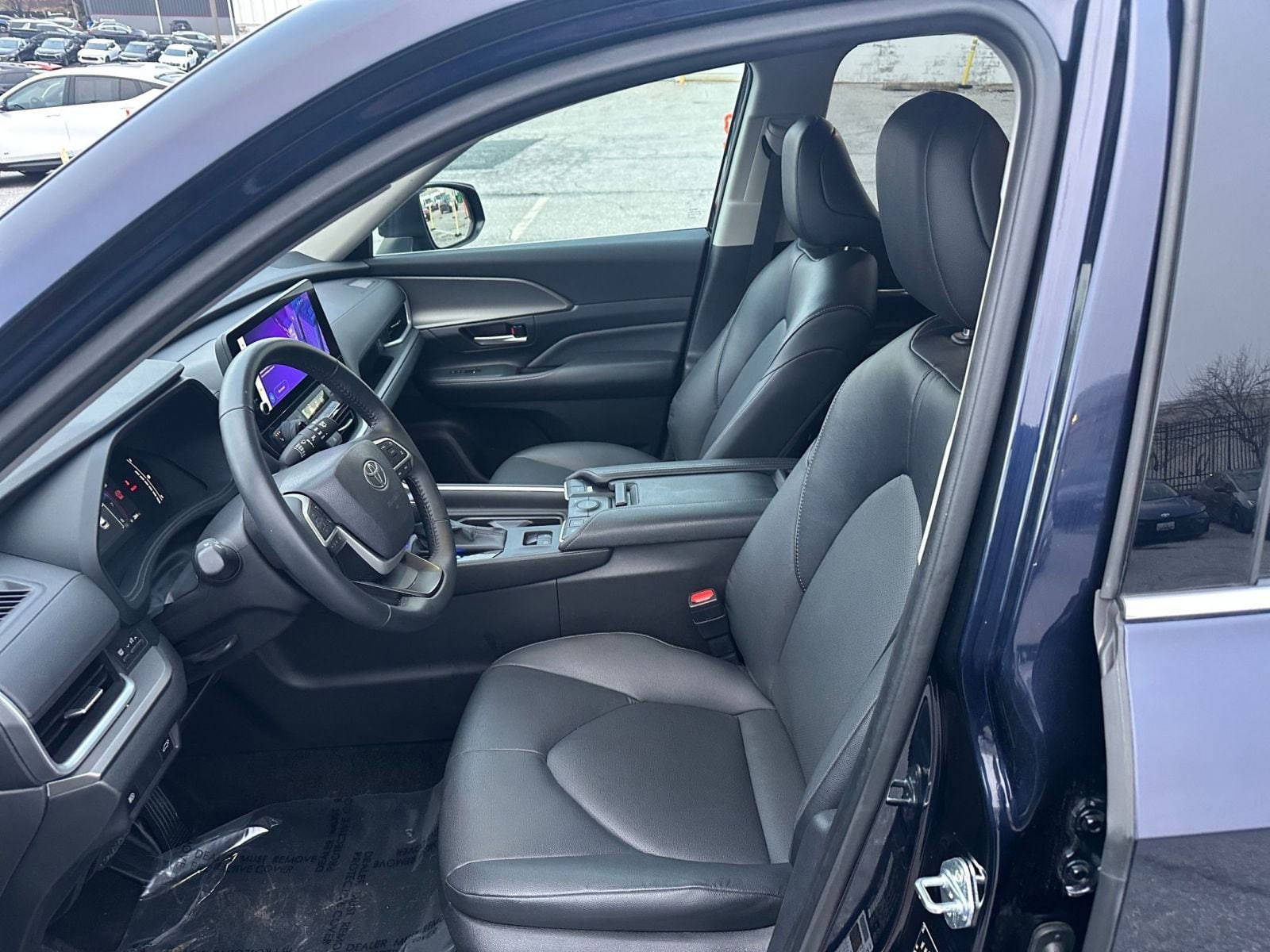 Thumbnail: 2025 Toyota Grand Highlander - 27