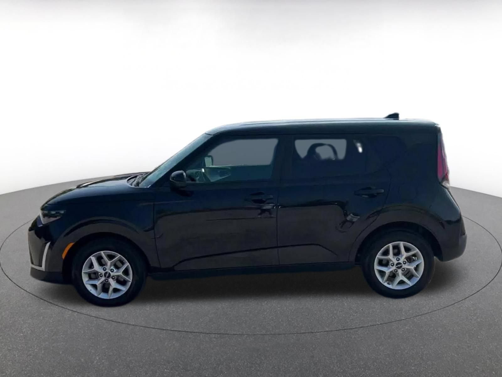 Thumbnail: 2025 Kia Soul - 9