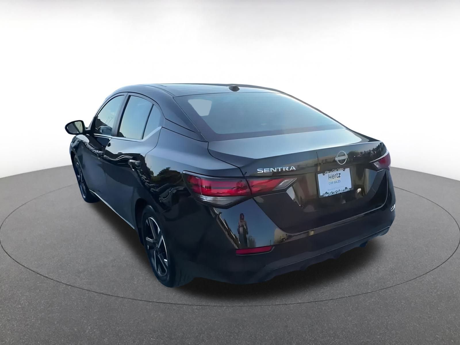 Thumbnail: 2025 Nissan Sentra - 11