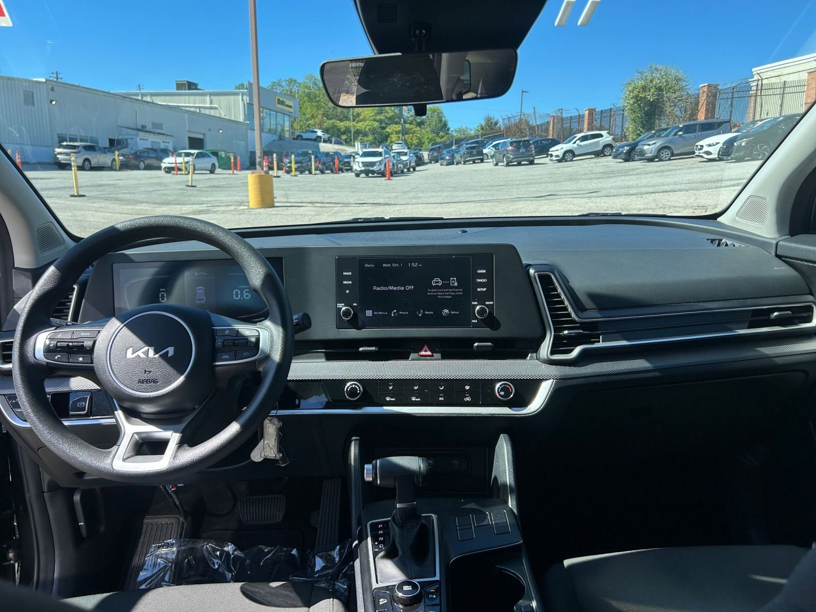 Thumbnail: 2024 Kia Sportage - 32