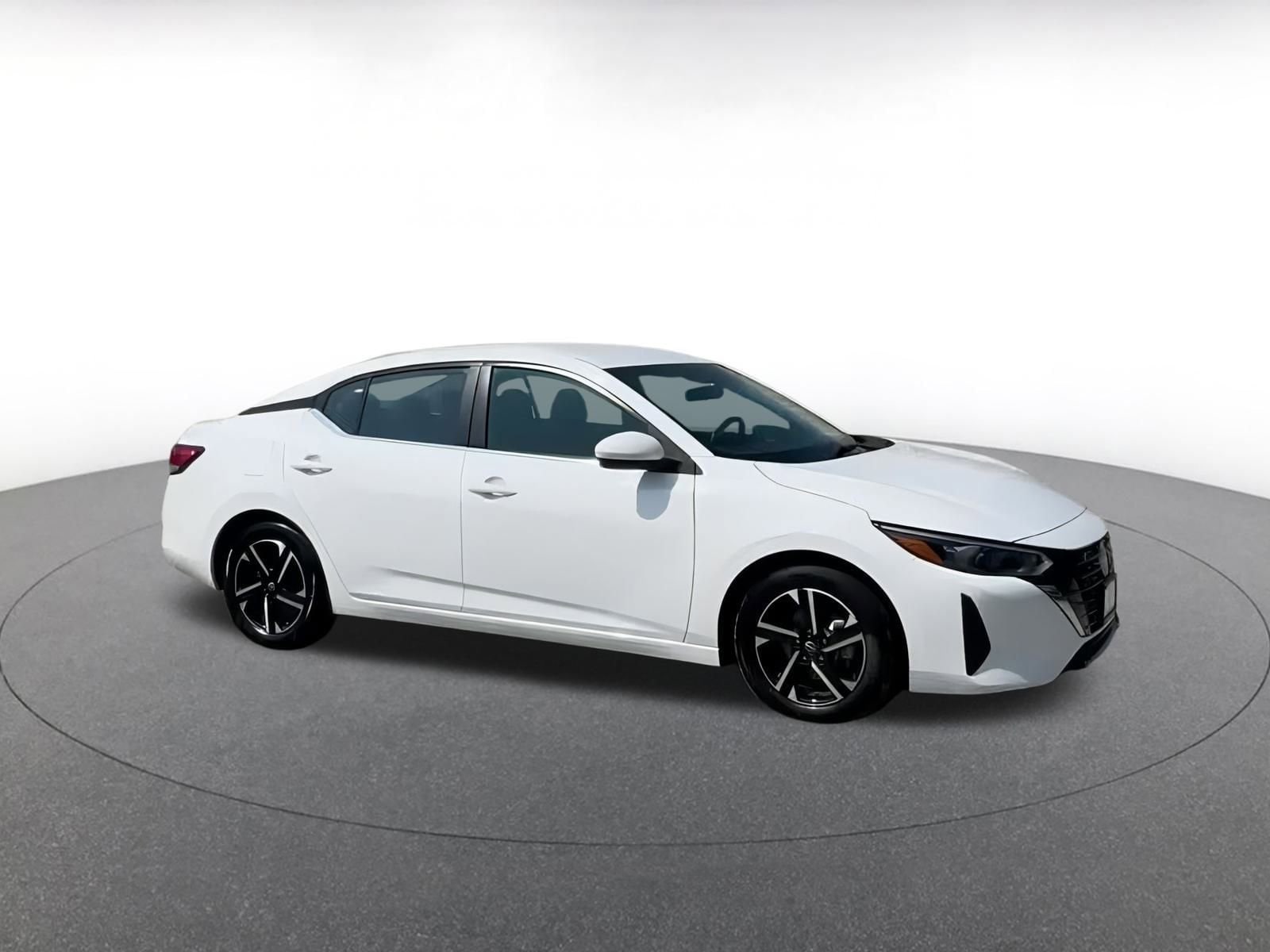 Thumbnail: 2024 Nissan Sentra - 2