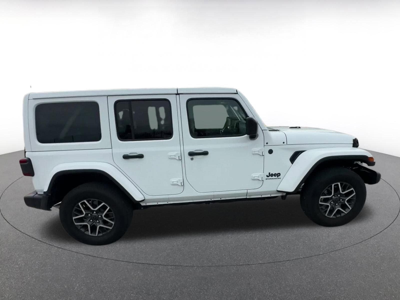 Thumbnail: 2025 Jeep Wrangler - 16