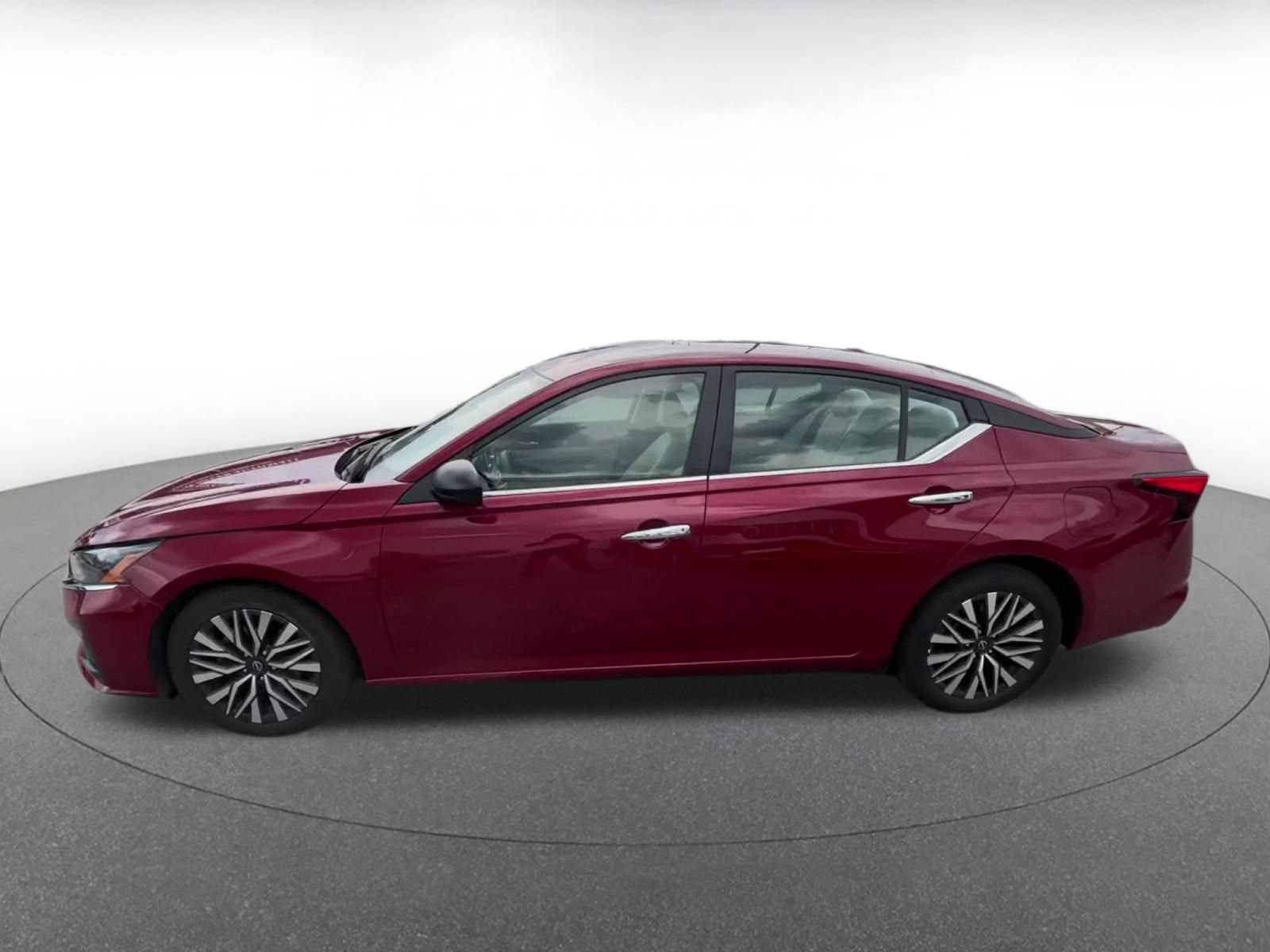 Thumbnail: 2025 Nissan Altima - 7