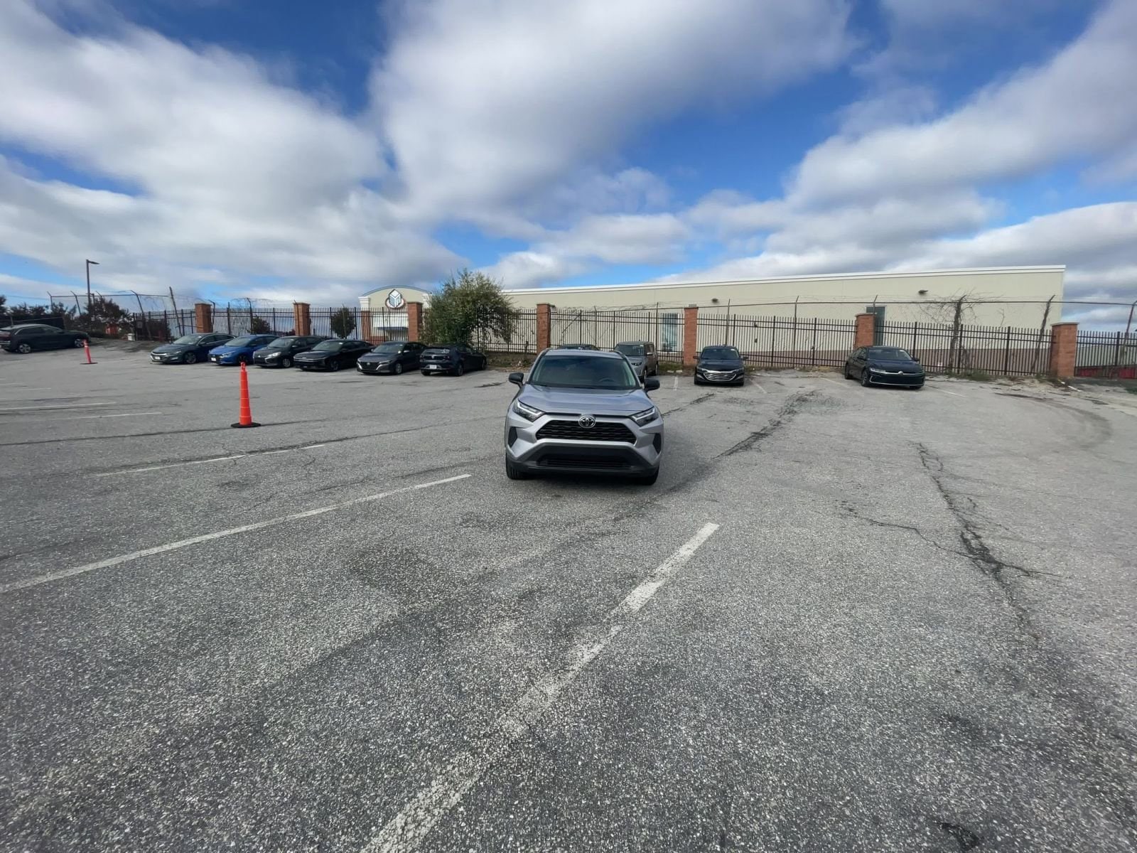 Thumbnail: 2025 Toyota RAV4 - 16