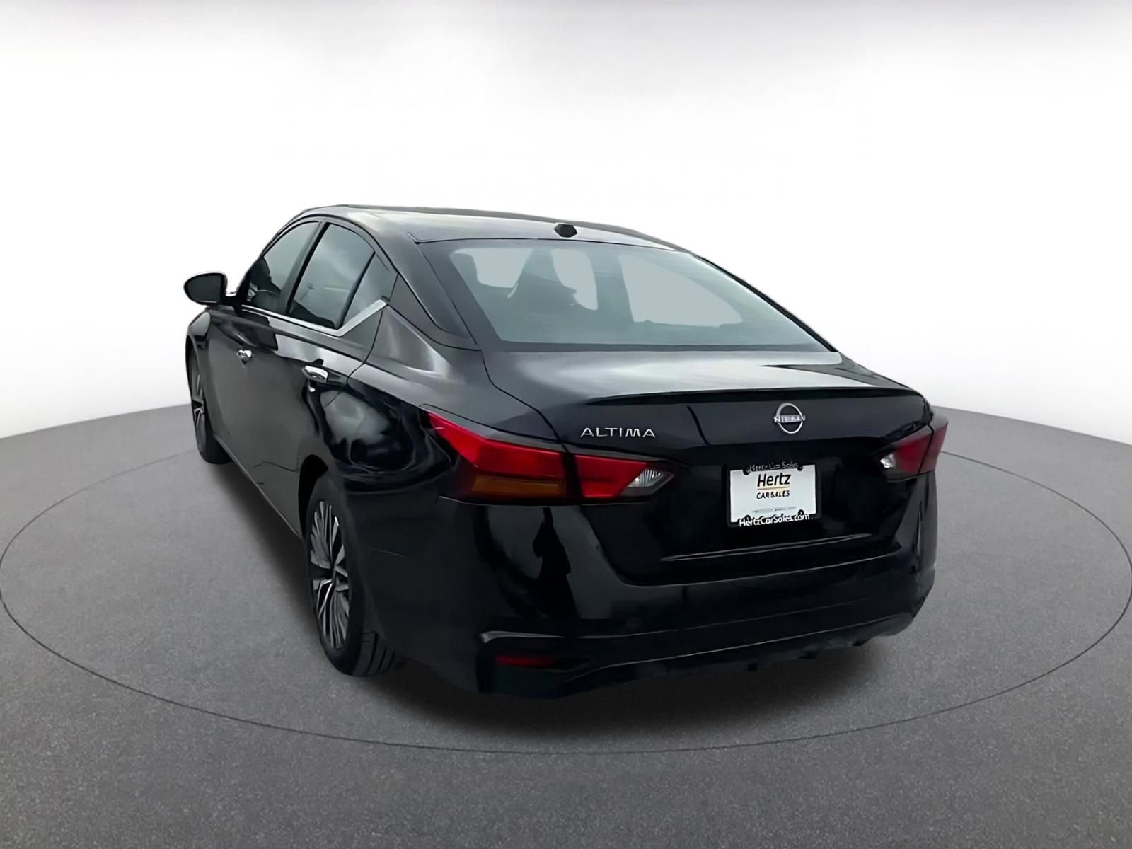 Thumbnail: 2025 Nissan Altima - 11