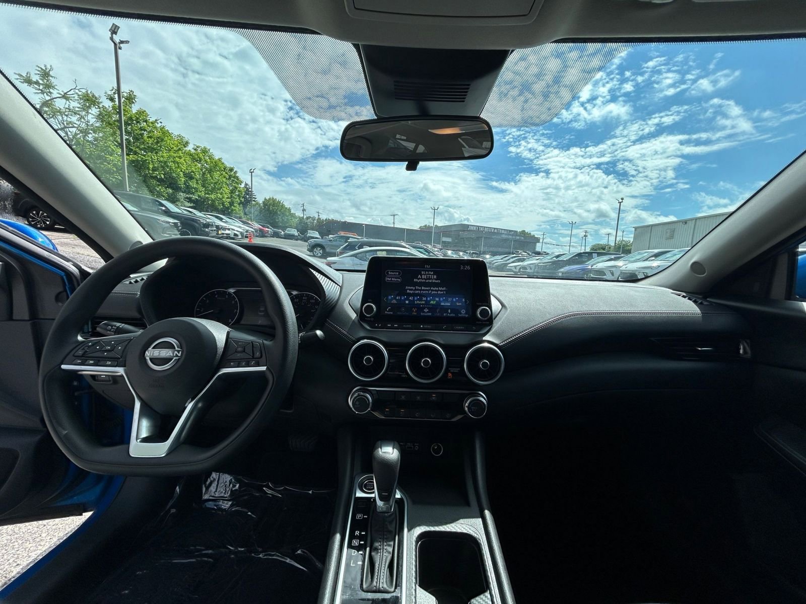Thumbnail: 2025 Nissan Sentra - 28