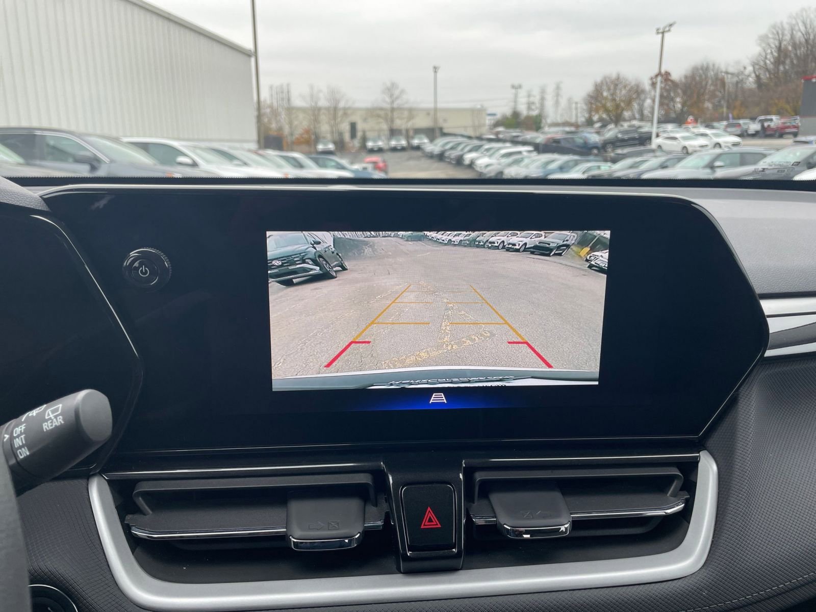 Thumbnail: 2025 Chevrolet TrailBlazer - 17