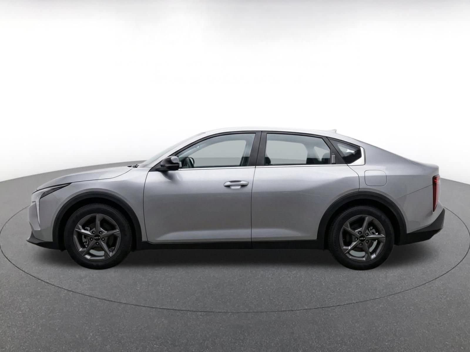 Thumbnail: 2025 Kia K4 - 4