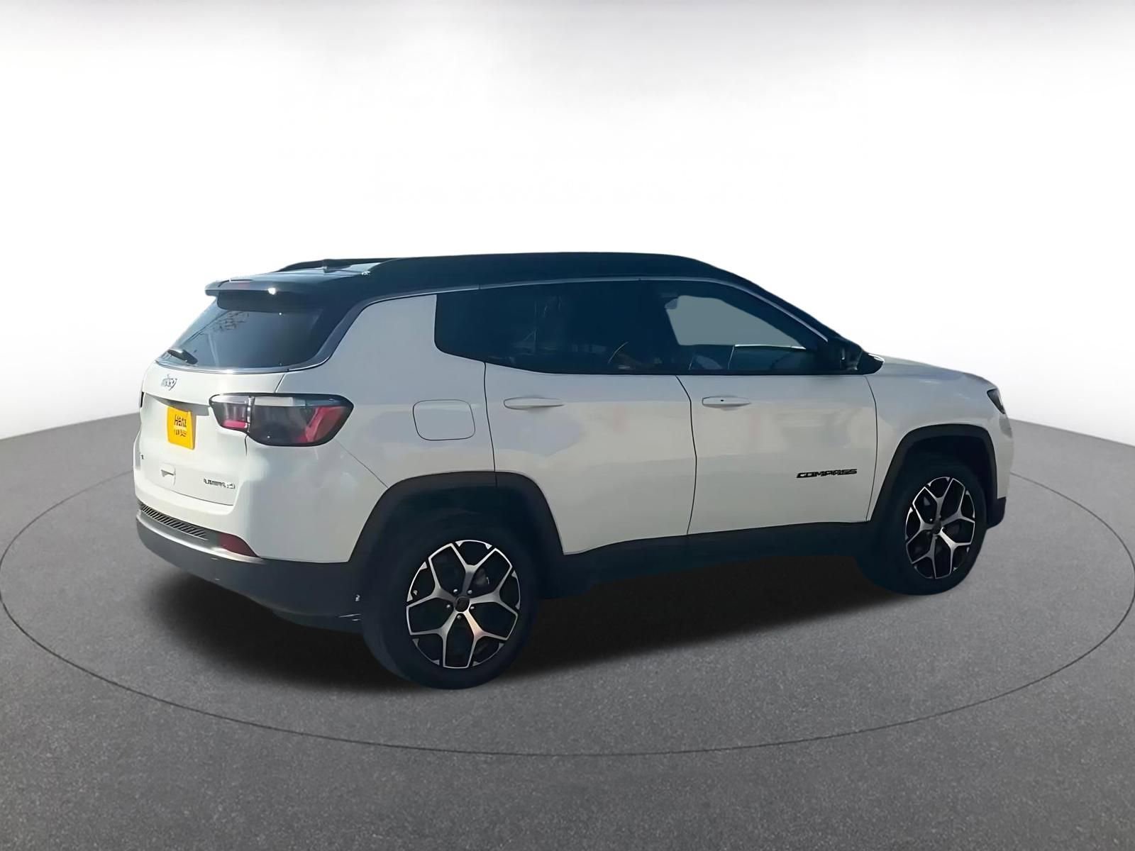 Thumbnail: 2025 Jeep Compass - 14