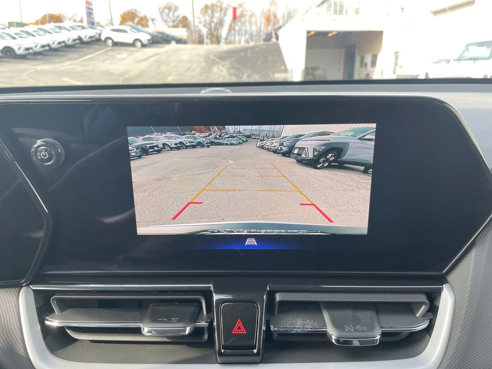 Thumbnail: 2025 Chevrolet TrailBlazer - 17