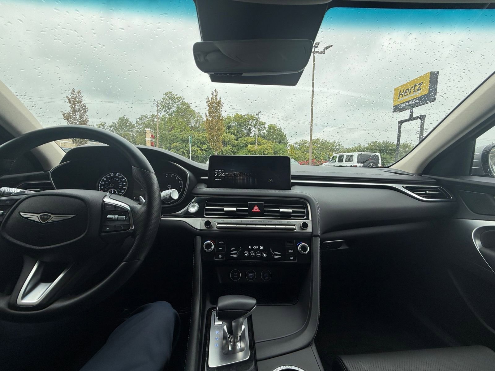 Thumbnail: 2025 Genesis G70 - 33