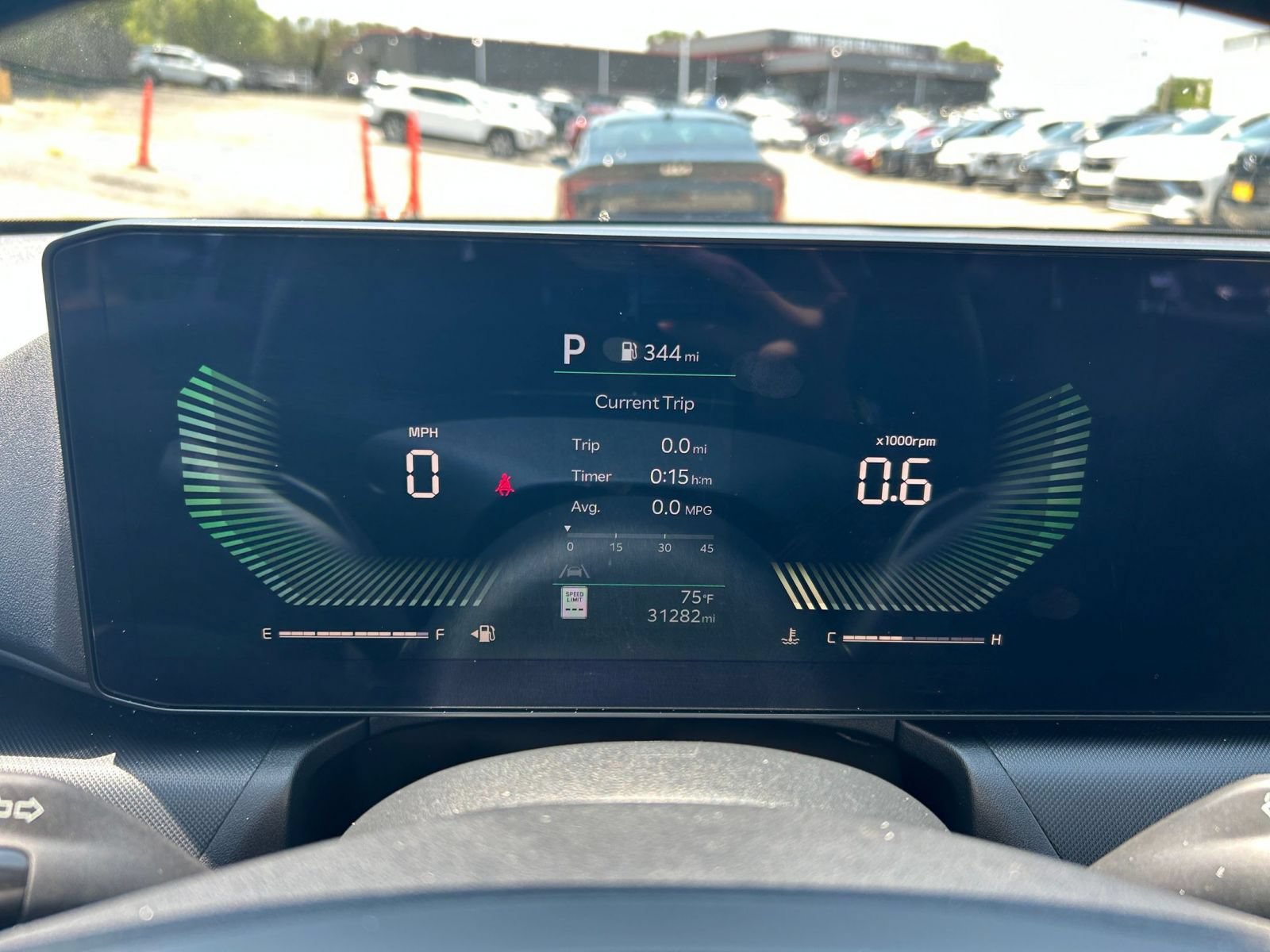 2025 Kia K4 LXS - Photo 34
