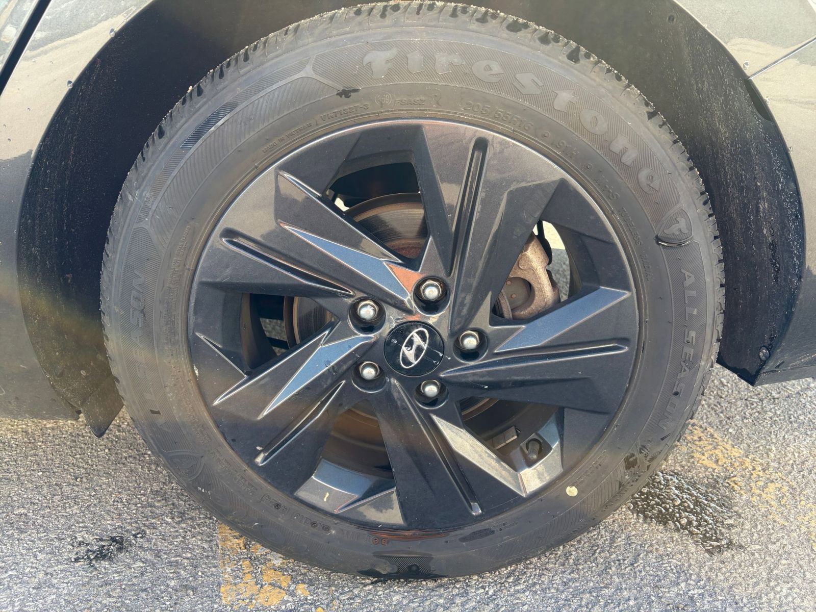 Thumbnail: 2023 Hyundai Elantra - 29