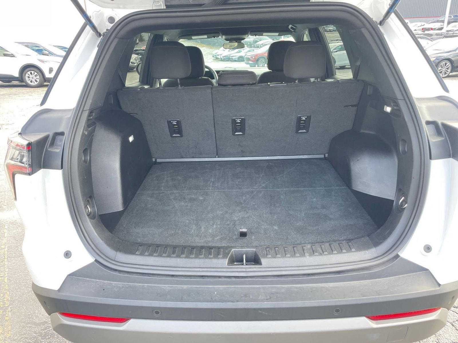 Thumbnail: 2025 Chevrolet Equinox - 30