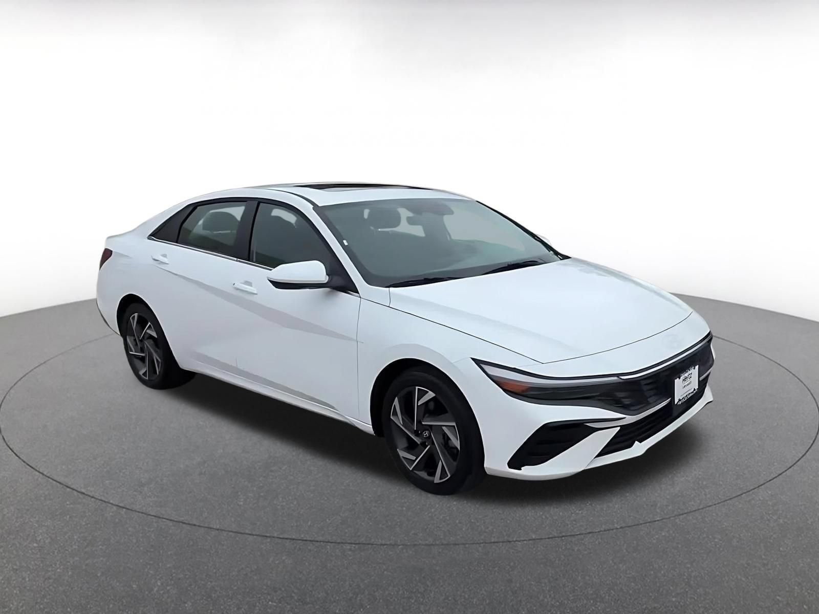 Thumbnail: 2025 Hyundai Elantra - 2