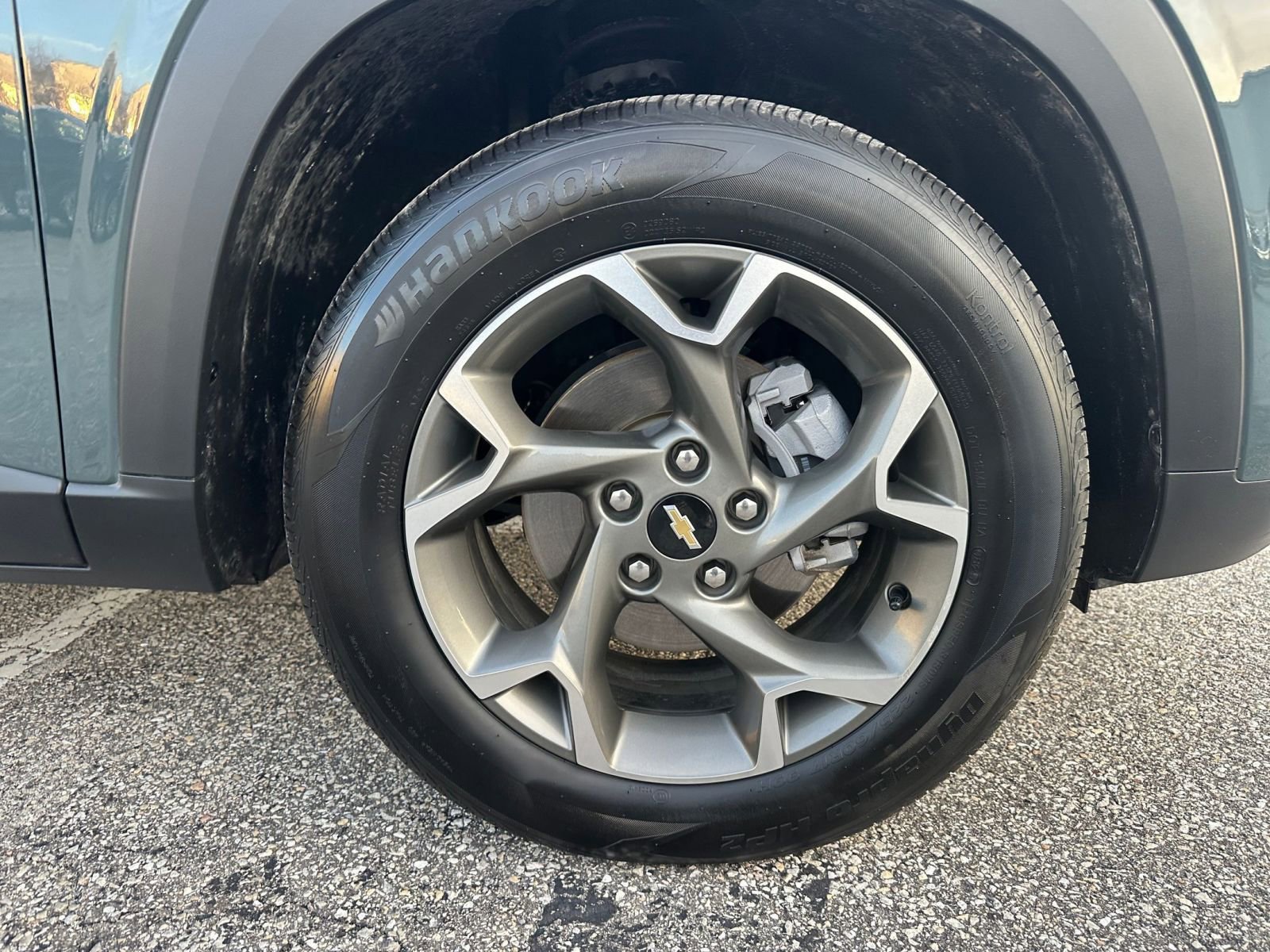 Thumbnail: 2025 Chevrolet Trax - 28