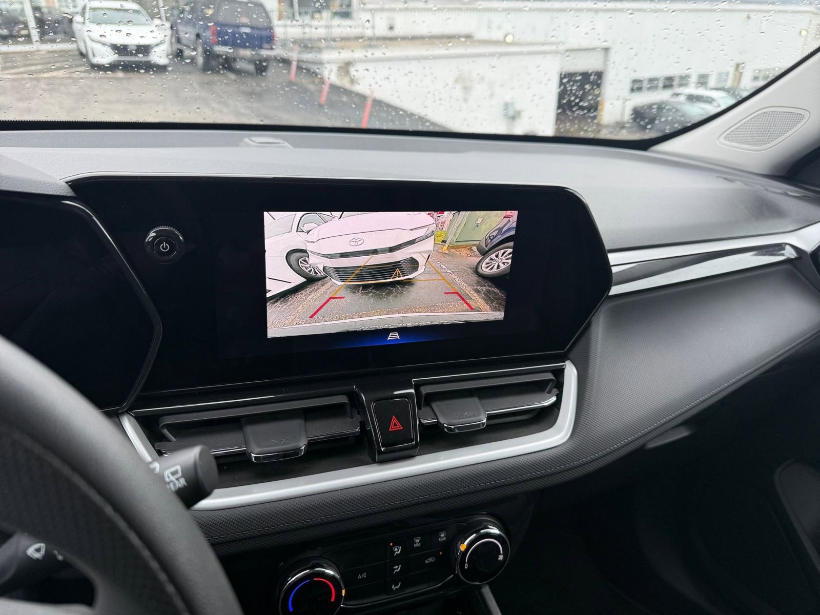 Thumbnail: 2025 Chevrolet TrailBlazer - 24