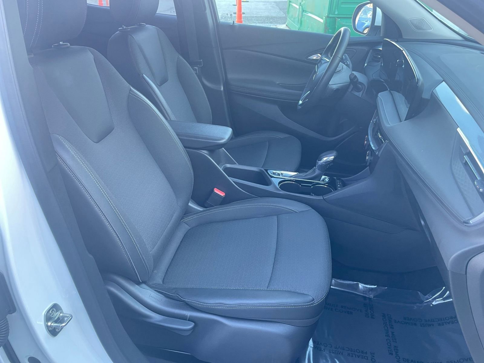 Thumbnail: 2025 Buick Encore GX - 34