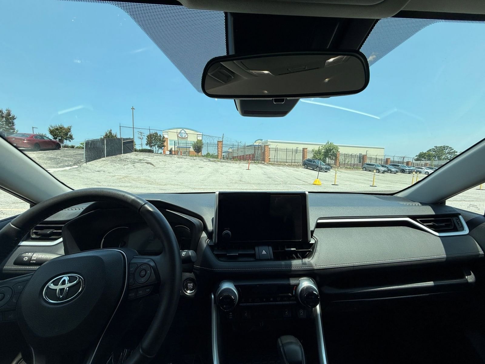 Thumbnail: 2024 Toyota RAV4 - 18