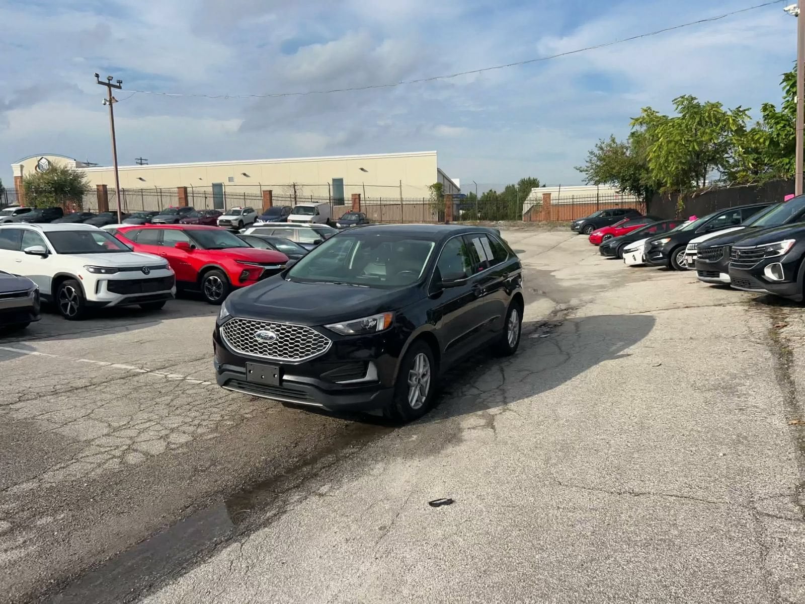 Thumbnail: 2023 Ford Edge - 6