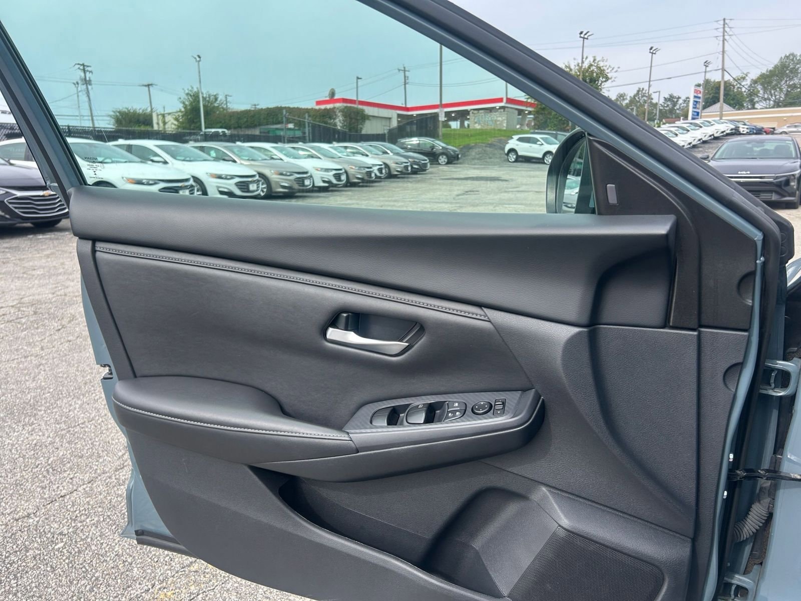 Thumbnail: 2024 Nissan Sentra - 20