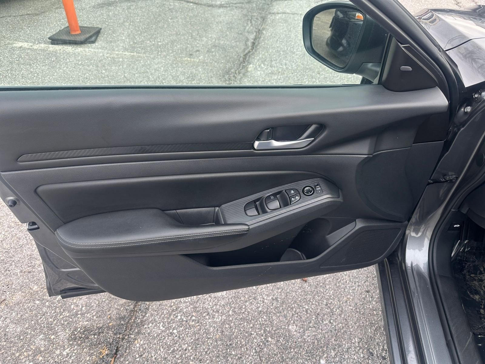 Thumbnail: 2025 Nissan Altima - 21