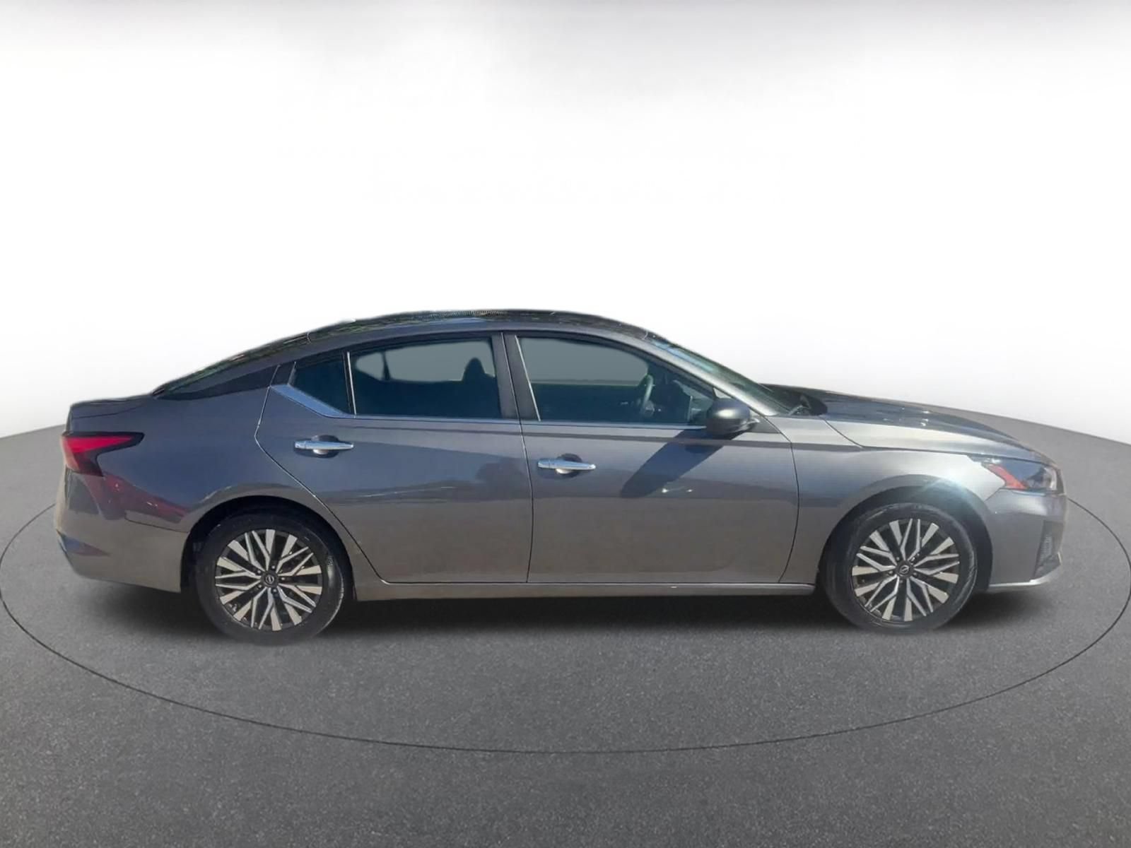 Thumbnail: 2025 Nissan Altima - 15
