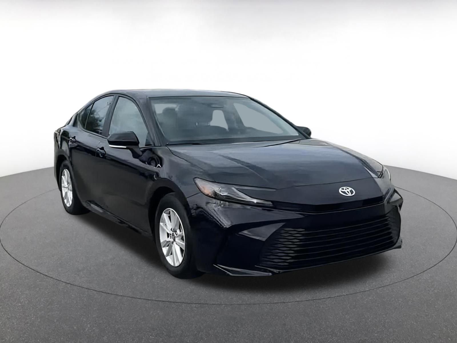 Thumbnail: 2025 Toyota Camry - 3