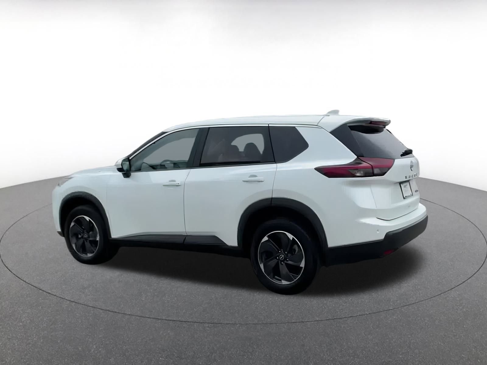 Thumbnail: 2024 Nissan Rogue - 10