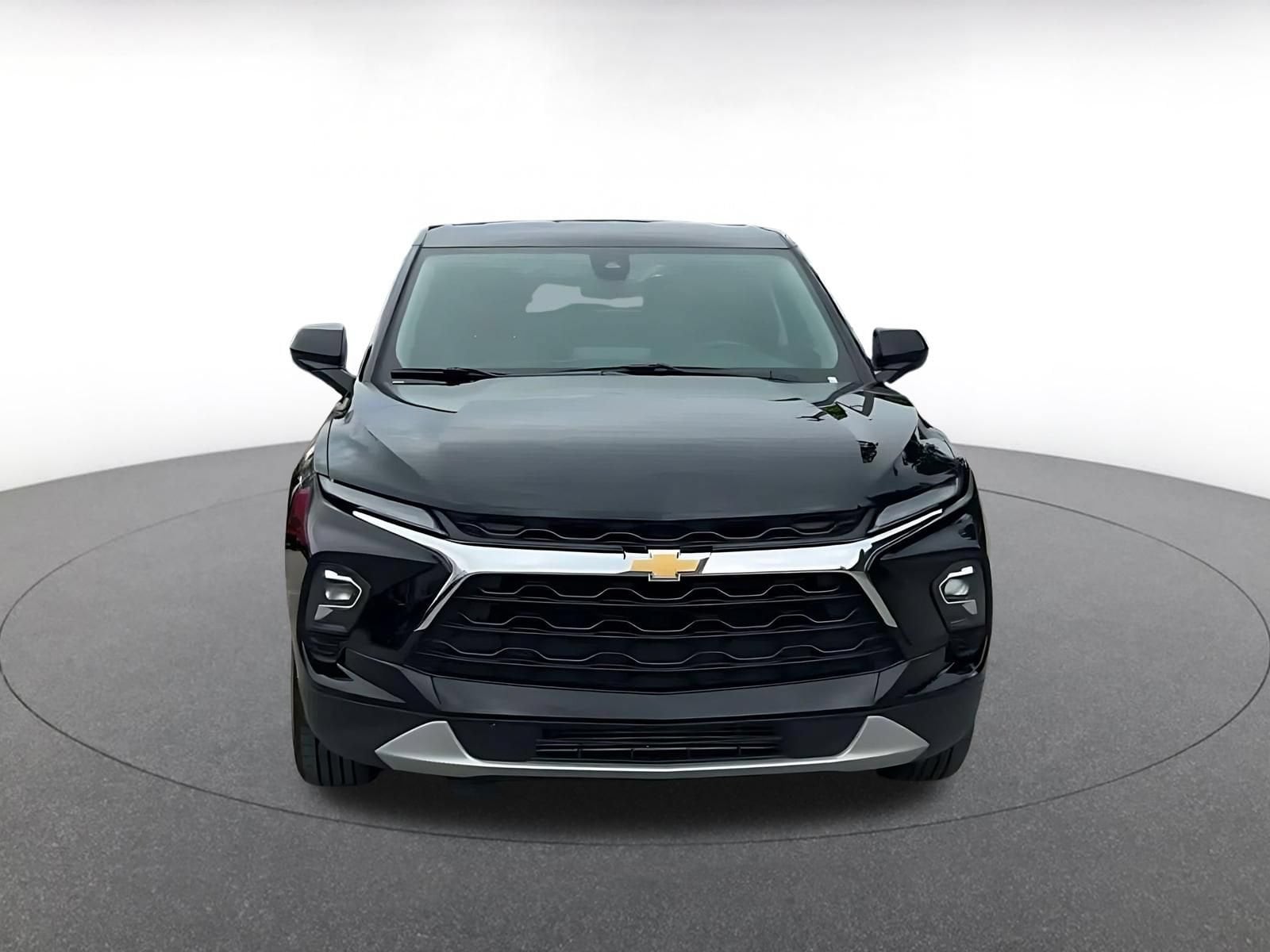 Thumbnail: 2026 Chevrolet Blazer - 4