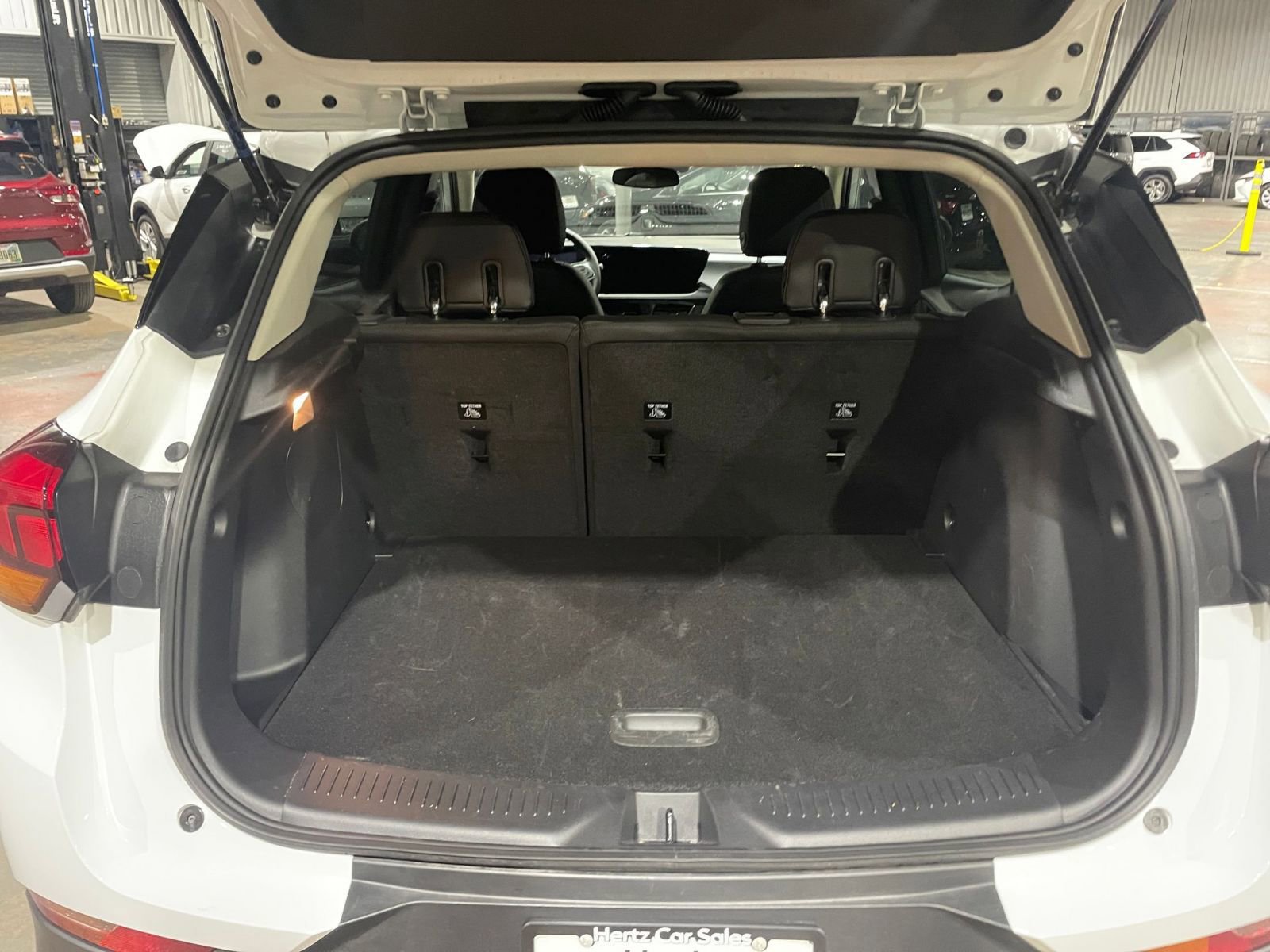 Thumbnail: 2025 Buick Encore GX - 29