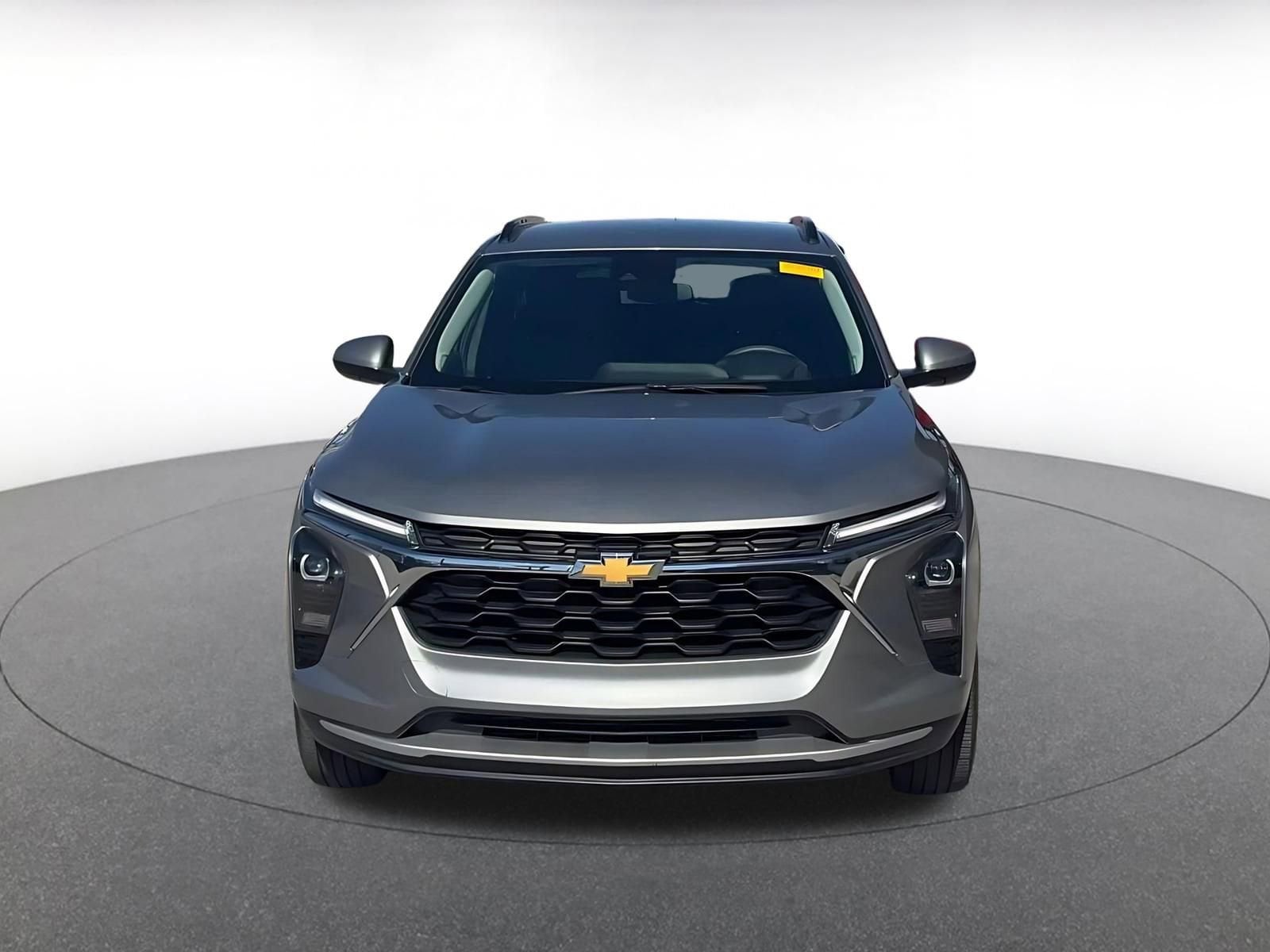 Thumbnail: 2025 Chevrolet Trax - 4