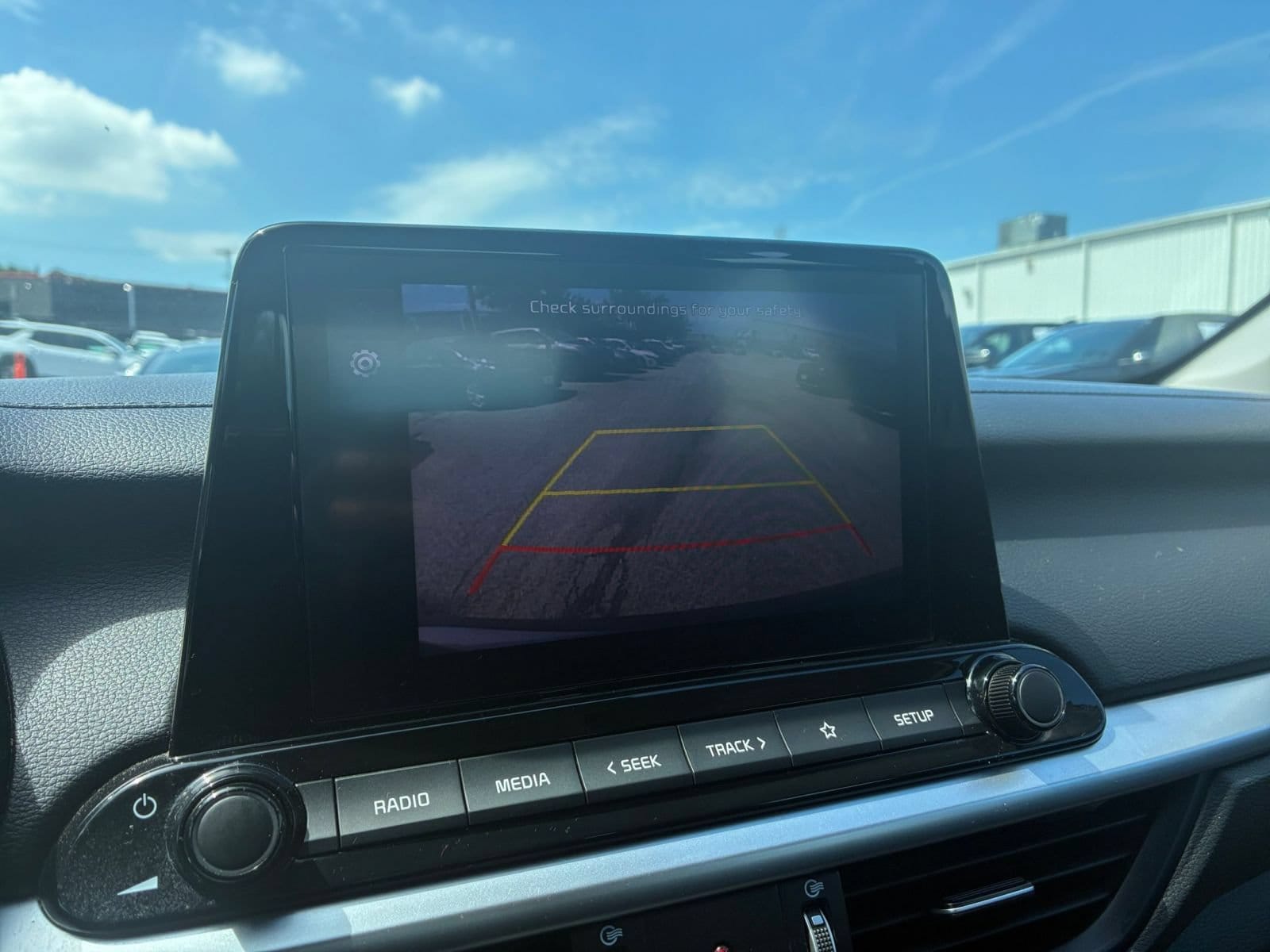 Thumbnail: 2024 Kia Forte - 20