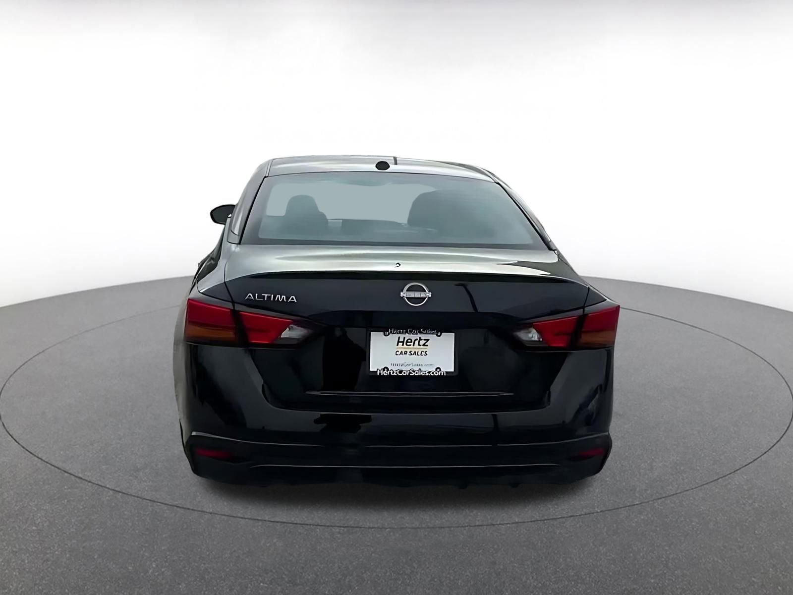 Thumbnail: 2025 Nissan Altima - 12